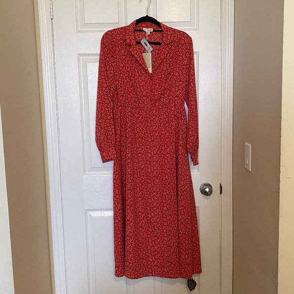 Elegant Red Floral Women's Dress - Picture 2 of 8